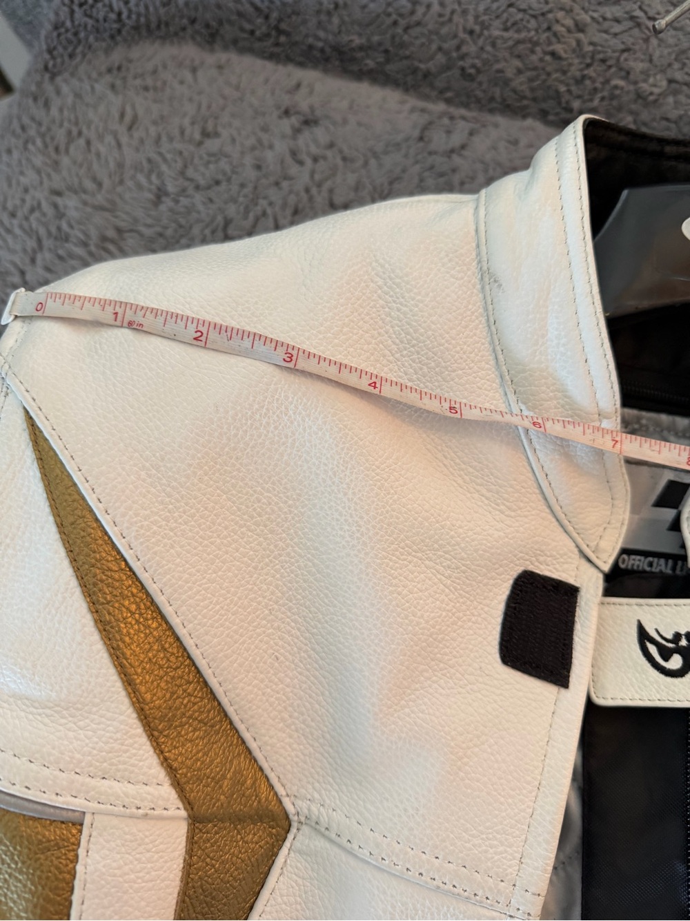Women’s White & Gold Motorcycle Jacket - Picture 4 of 7